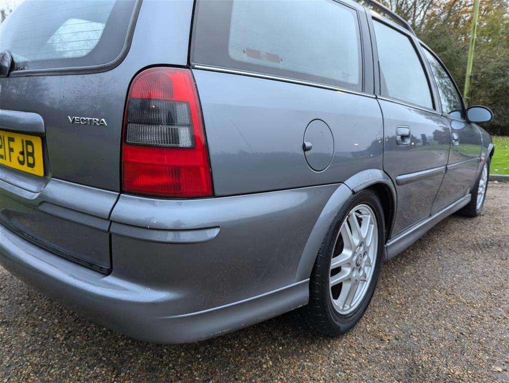 <p>2000 VAUXHALL VECTRA SRI 150</p>