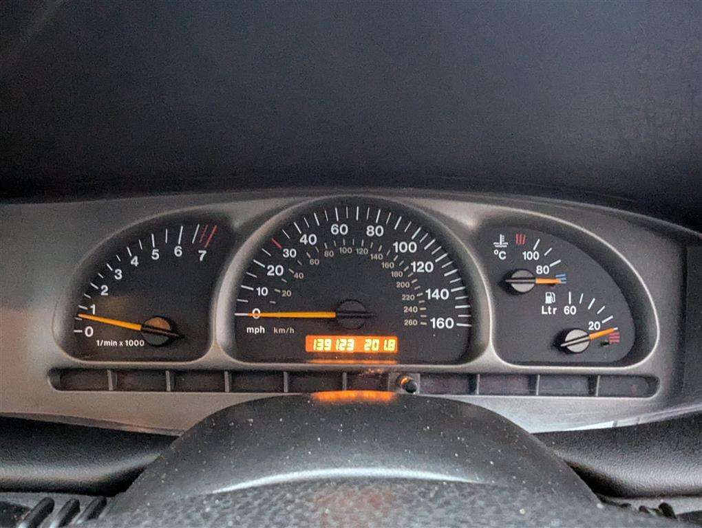 <p>2000 VAUXHALL VECTRA SRI 150</p>