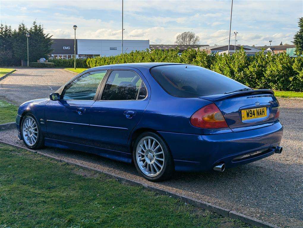 <p>2000 FORD MONDEO ST200</p>