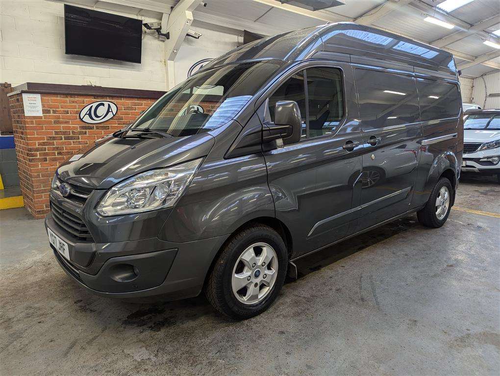 <p>2017 FORD TRANSIT CUSTOM 290 LIMITE</p>