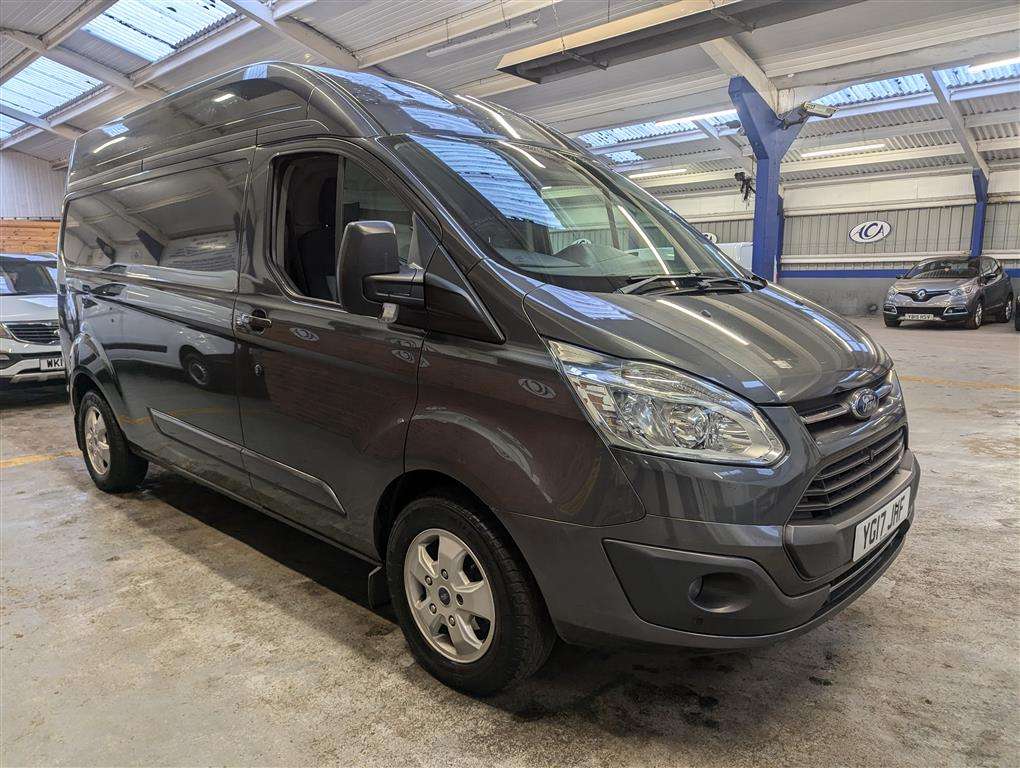 <p>2017 FORD TRANSIT CUSTOM 290 LIMITE</p>