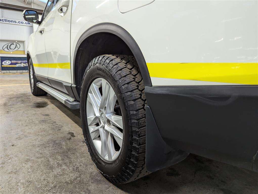 <p>2021 SSANGYONG MUSSO SARACEN AUTO</p>