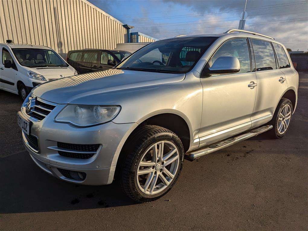 <p>2007 VOLKSWAGEN TOUAREG **SOLD</p>