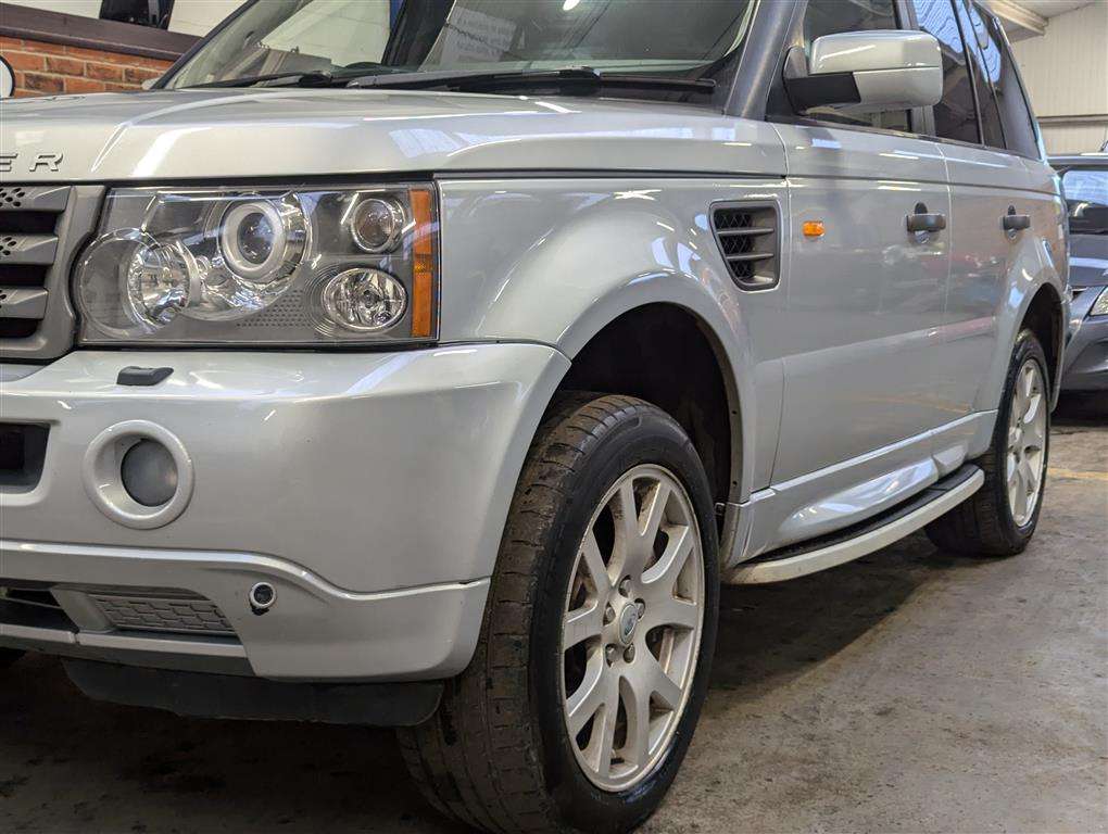 <p>2006 LAND ROVER RANGE ROVER SP HSE TDV6 AUTO</p>