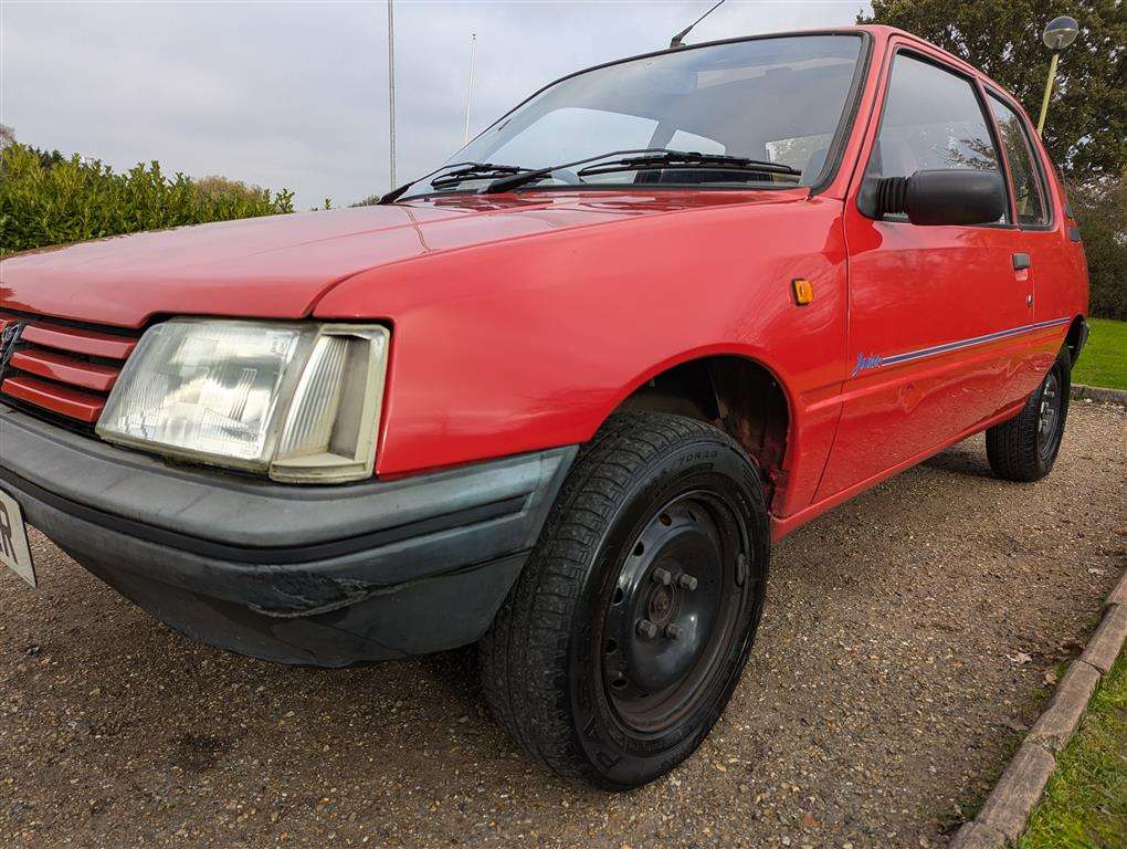 <p>1994 PEUGEOT 205 JUNIOR</p>