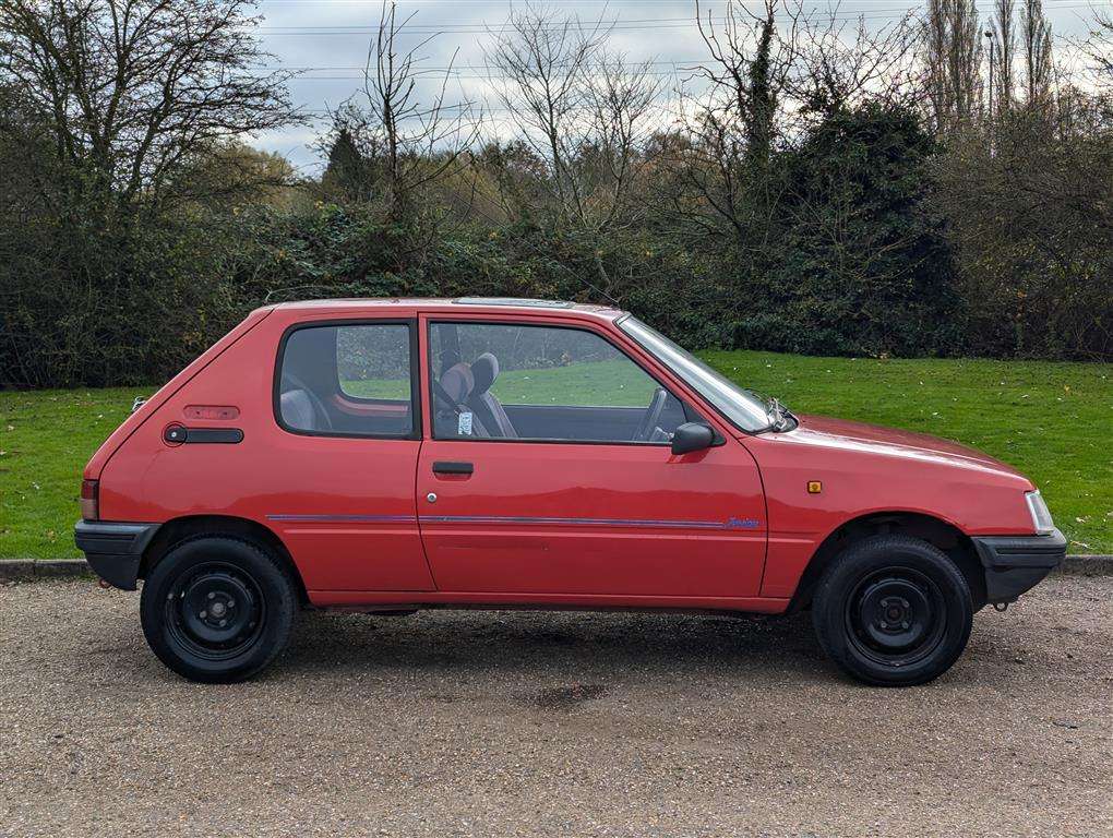 <p>1994 PEUGEOT 205 JUNIOR</p>