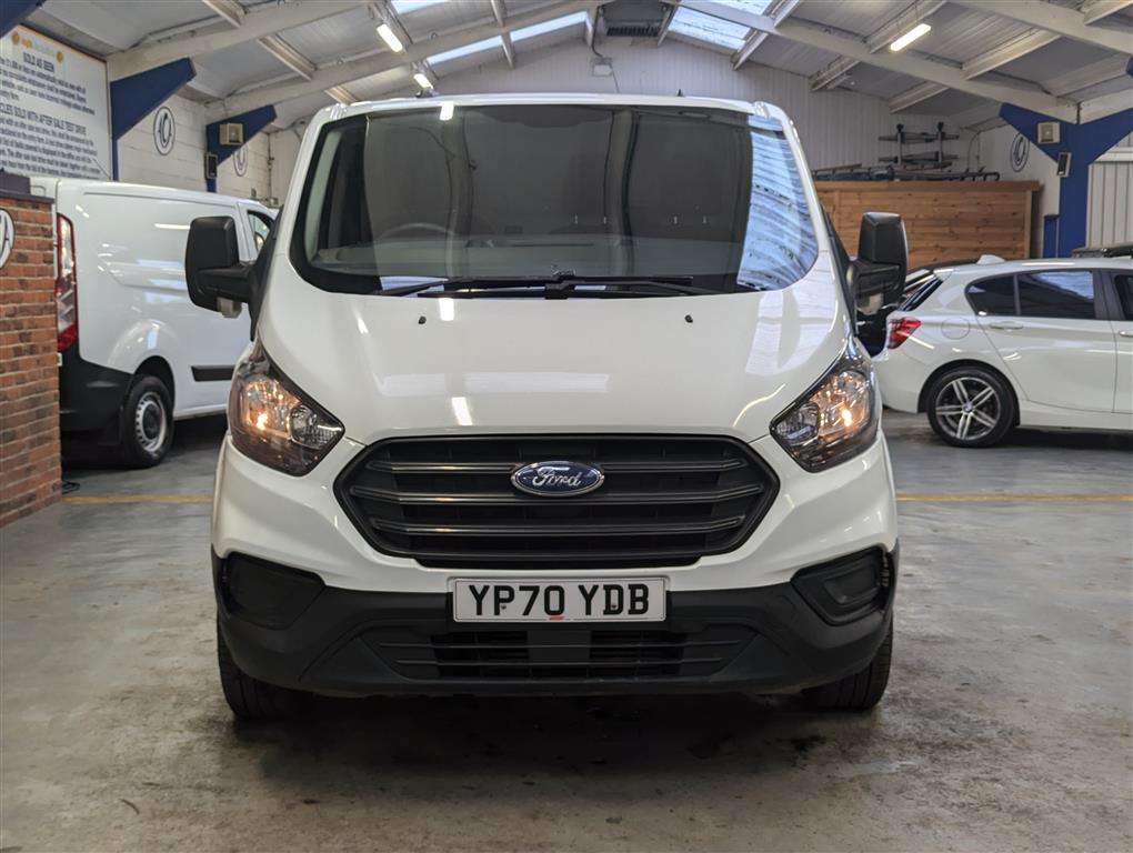 <p>2020 FORD TRANSIT CUSTOM 300LEADER</p>