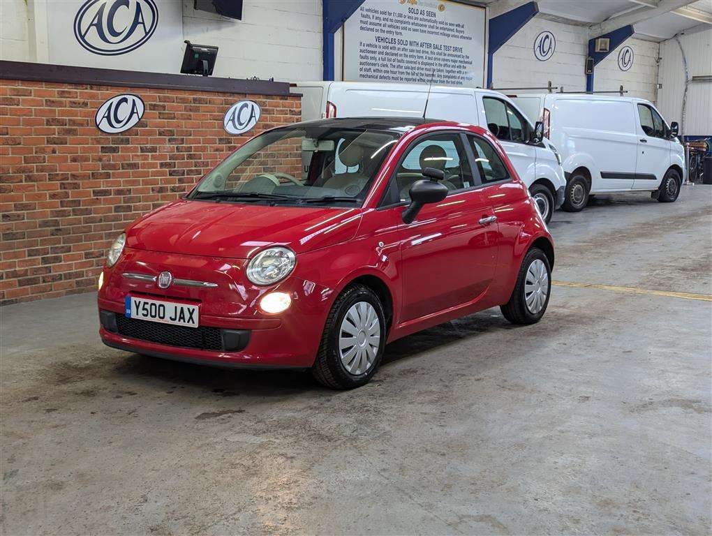 <p>2010 FIAT 500 POP</p>