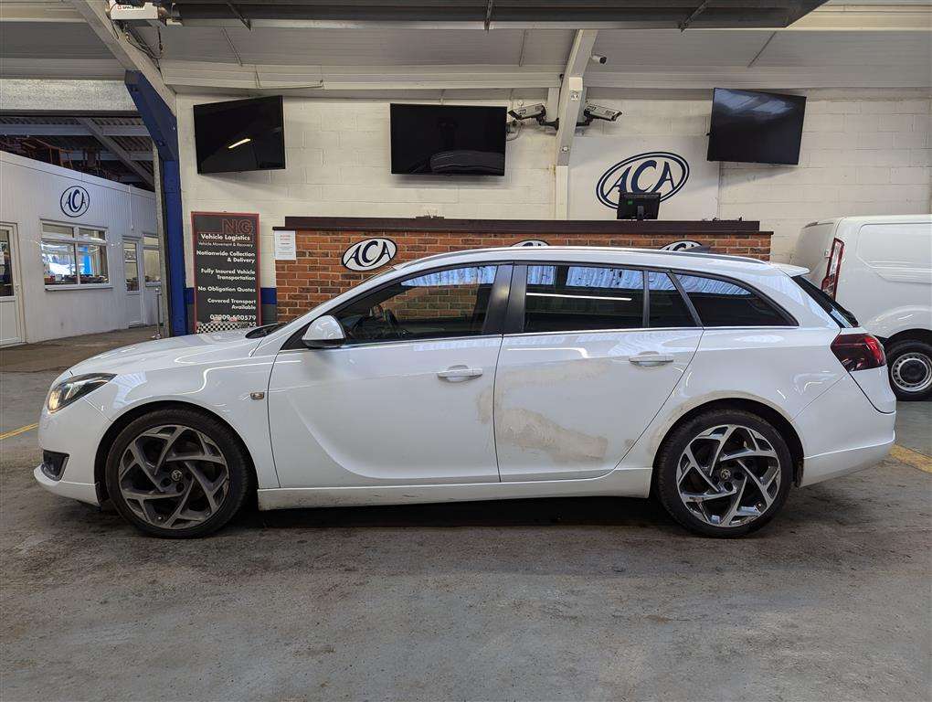 <p>2016 VAUXHALL INSIGNIA LTD ED CDTI EFLE</p>