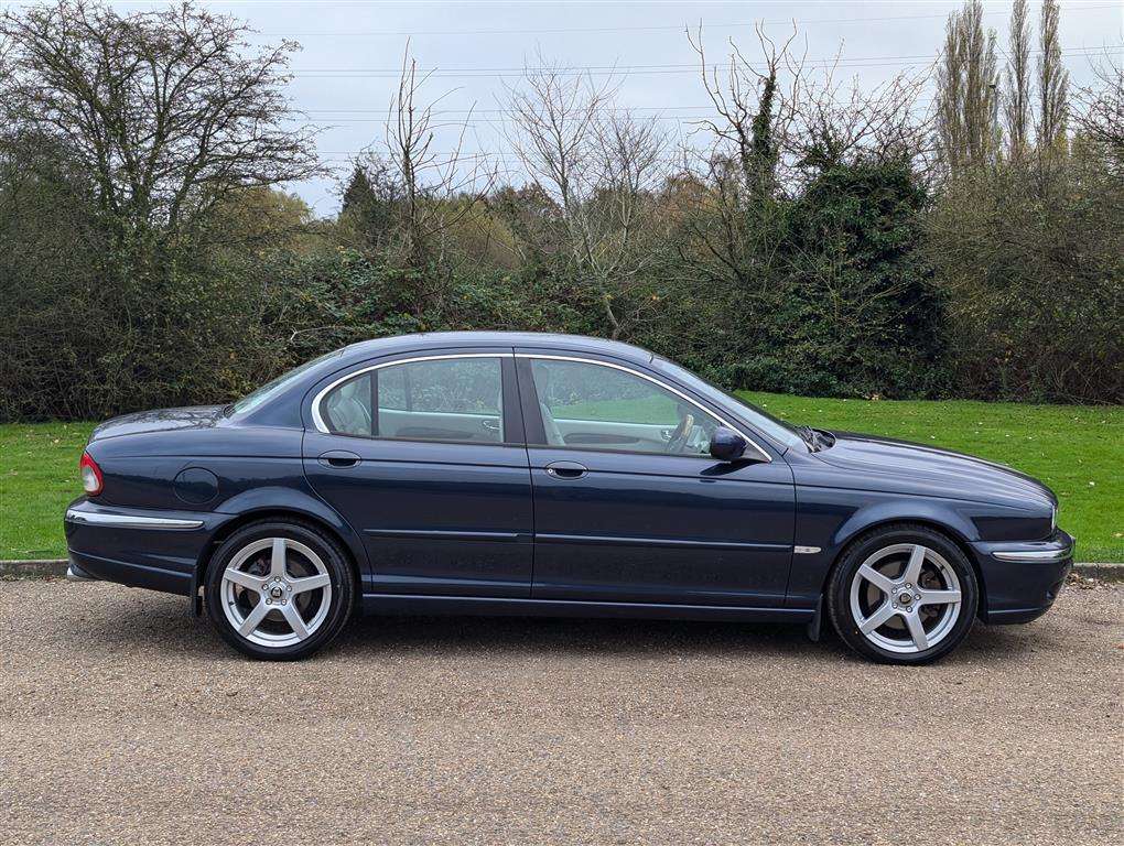 <p>2007 JAGUAR X-TYPE SOVEREIGN V6 AUTO</p>