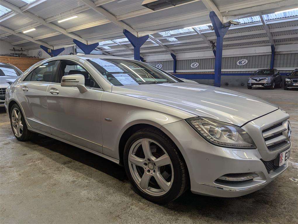 <p>2011 MERCEDES-BENZ CLS350 CDI BLUEEFFICIENCY</p>