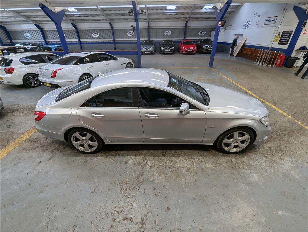 <p>2011 MERCEDES-BENZ CLS350 CDI BLUEEFFICIENCY</p>