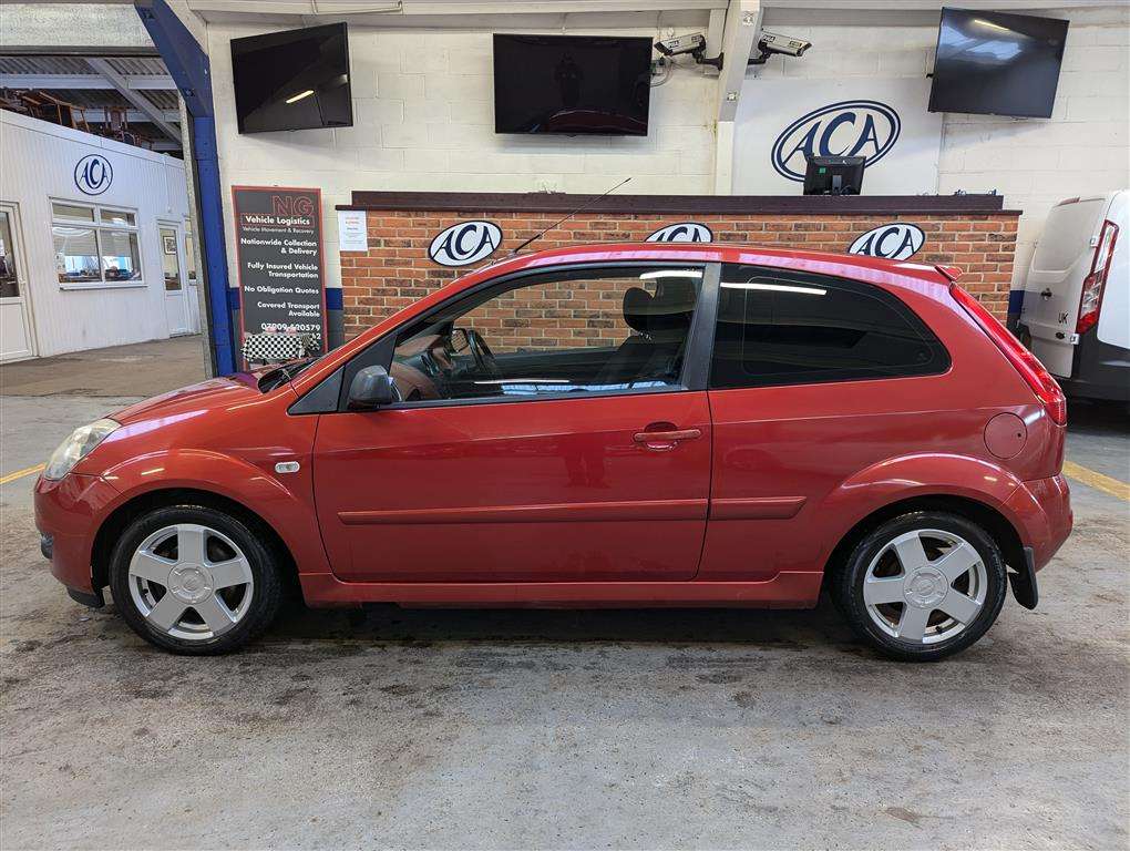 <p>2007 FORD FIESTA ZETEC CLIMATE</p>