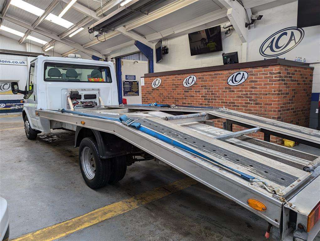 <p>2012 FORD TRANSIT 125 T350 RWD DROPSIDE</p>