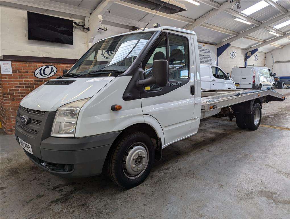 <p>2012 FORD TRANSIT 125 T350 RWD DROPSIDE</p>