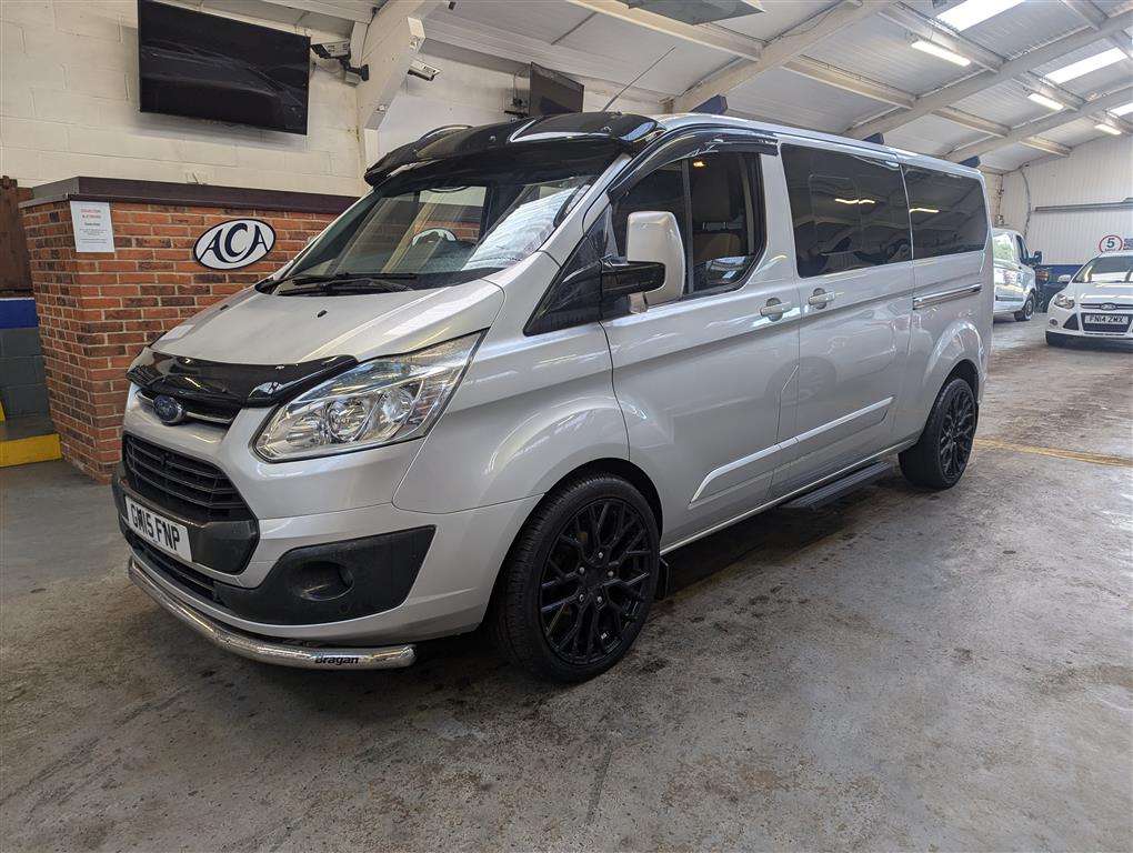 <p>2015 FORD TOURNEO CUSTOM 300 LTD E-TECH</p>