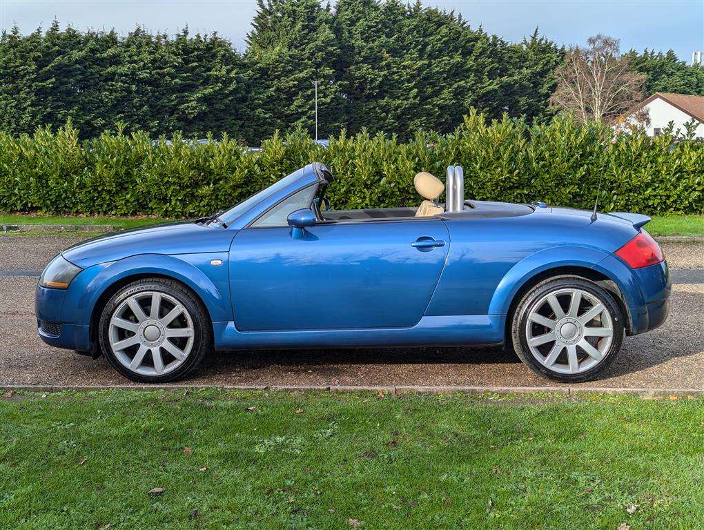 <p>2005 AUDI TT ROADSTER (150 BHP)</p>