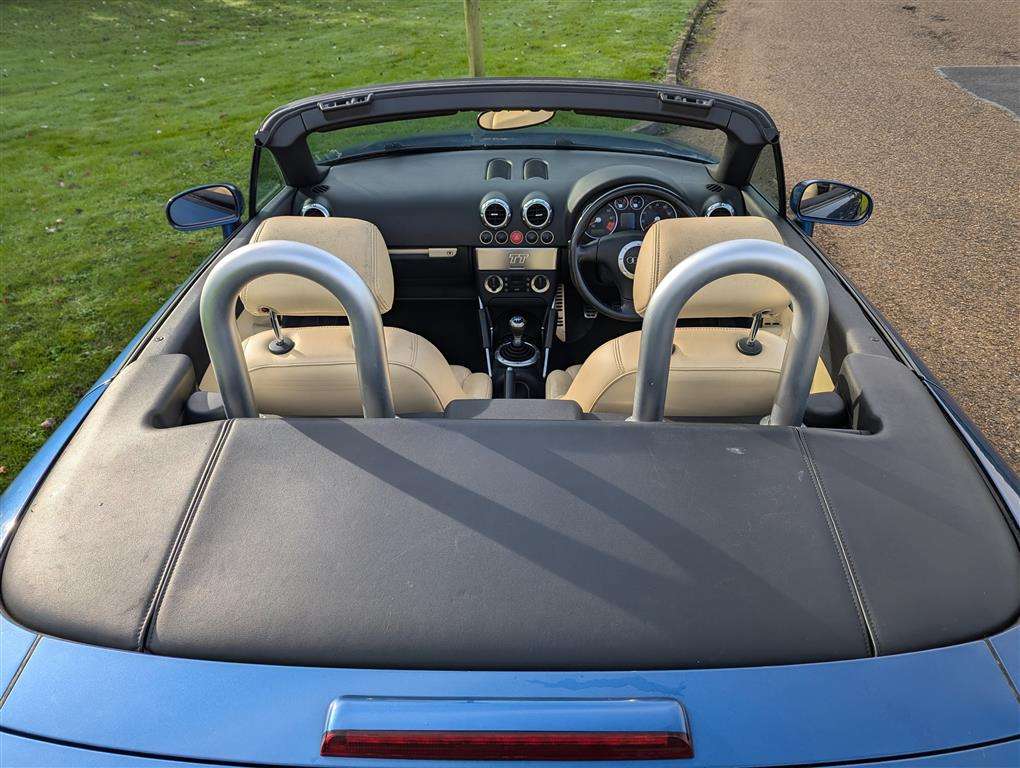 <p>2005 AUDI TT ROADSTER (150 BHP)</p>