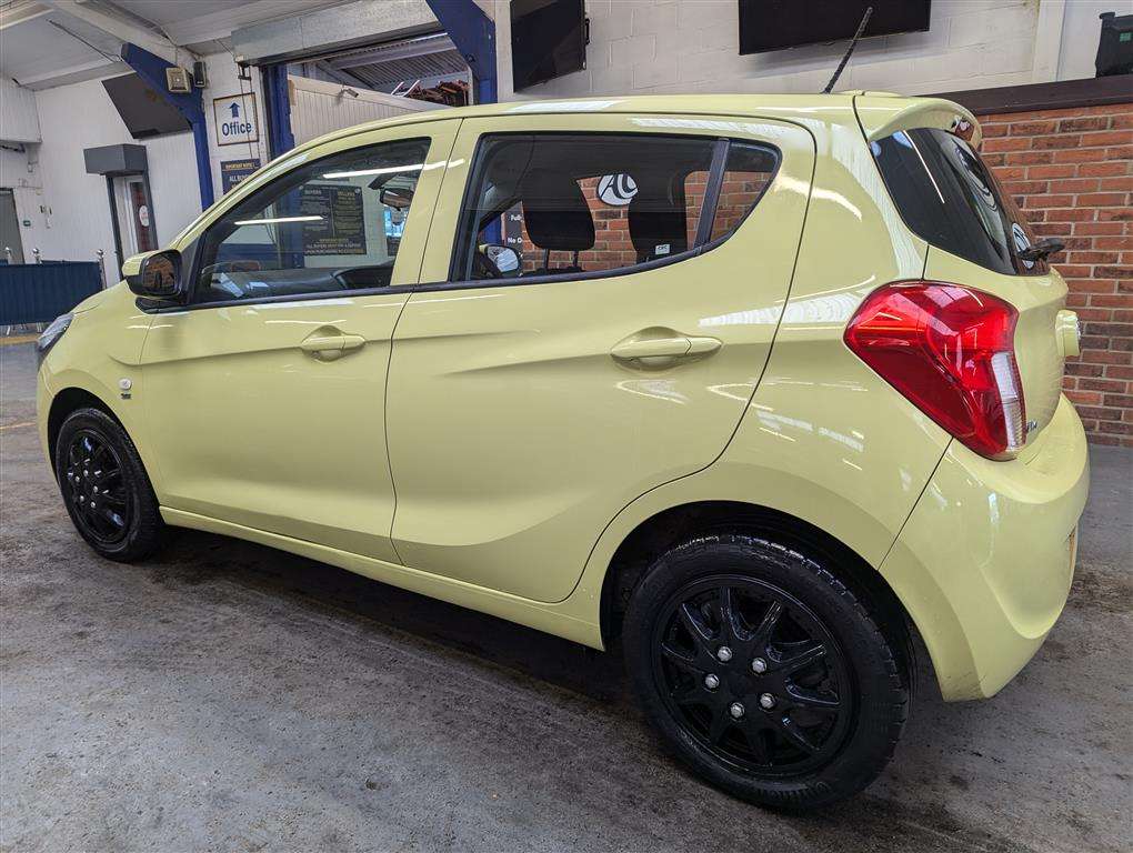 <p>2018 VAUXHALL VIVA SE</p>