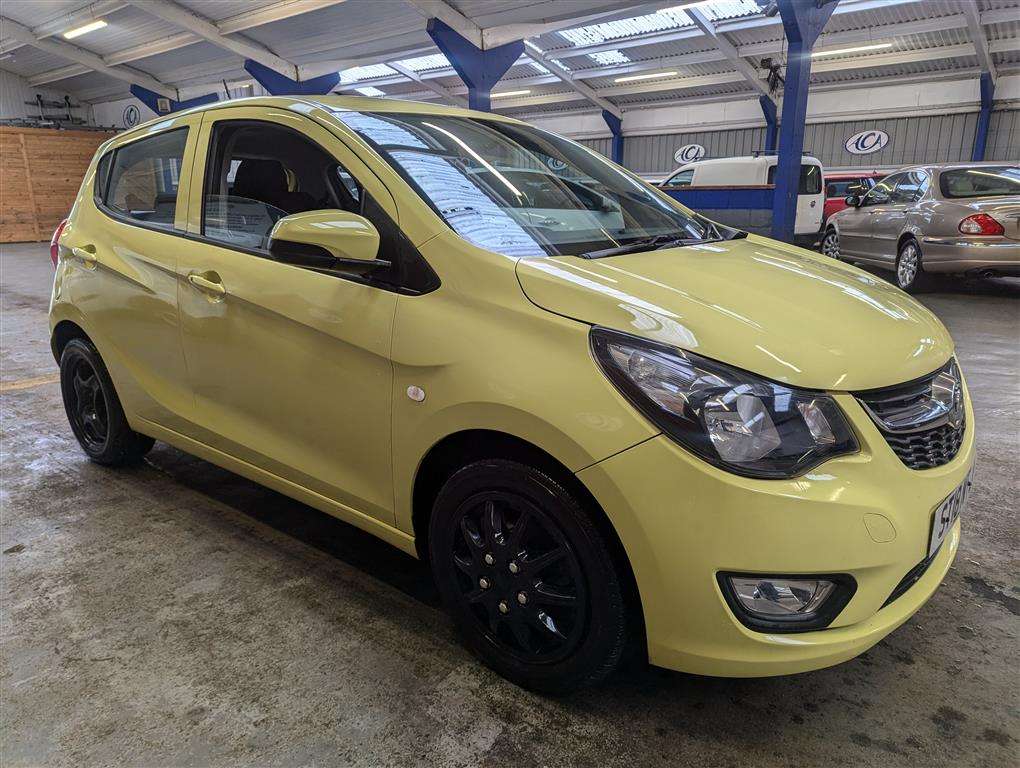 <p>2018 VAUXHALL VIVA SE</p>