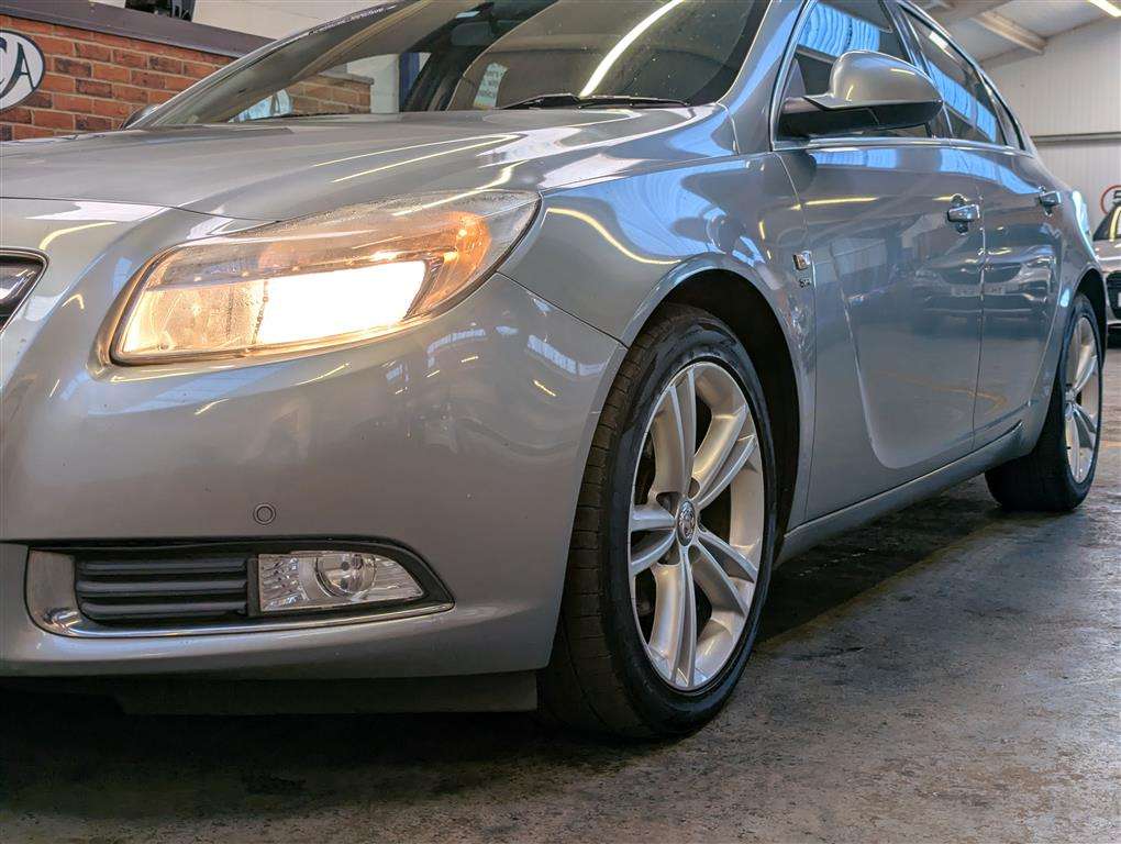 <p>2011 VAUXHALL INSIGNIA SRI NAV 158 CDTI</p>