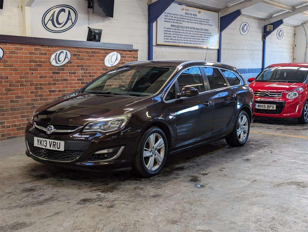 <p>2013 VAUXHALL ASTRA SRI CDTI S/S</p>