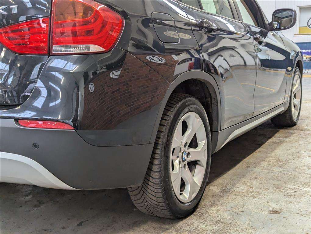 <p>2011 BMW X1 XDRIVE 18D SE</p>