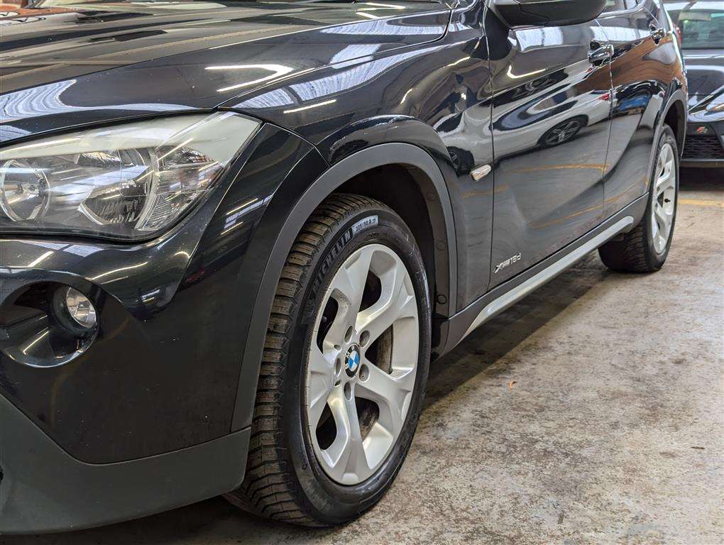 <p>2011 BMW X1 XDRIVE 18D SE</p>