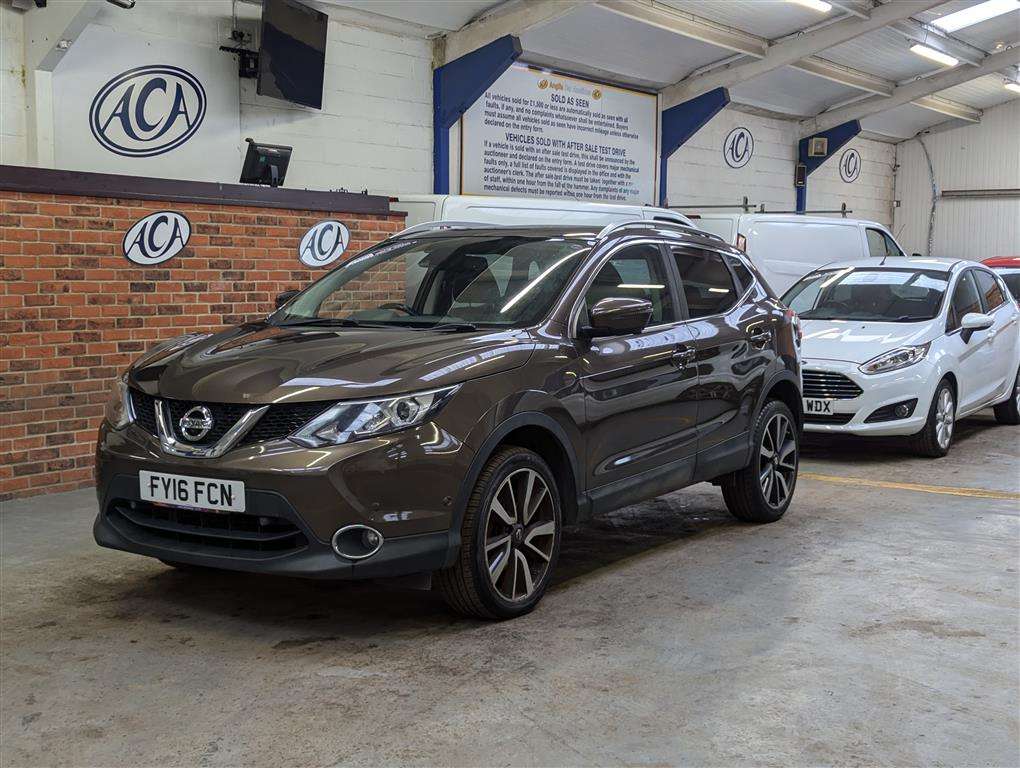 <p>2016 NISSAN QASHQAI TEKNA DCI</p>