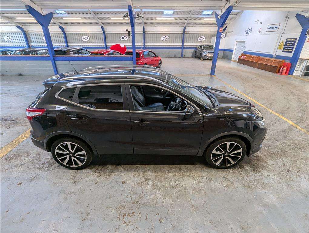 <p>2017 NISSAN QASHQAI TEKNA DCI CVT</p>