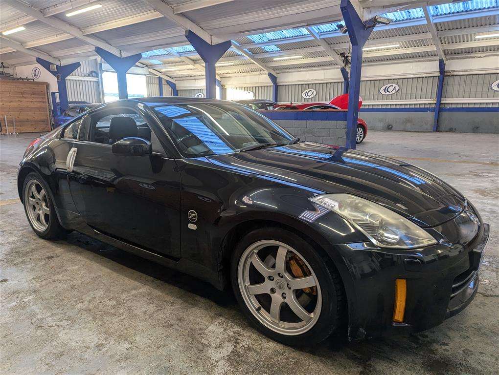 <p>2006 NISSAN 350 Z</p>