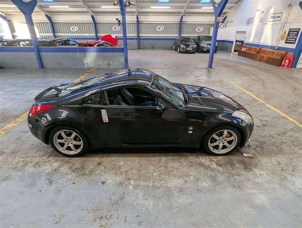 <p>2006 NISSAN 350 Z</p>