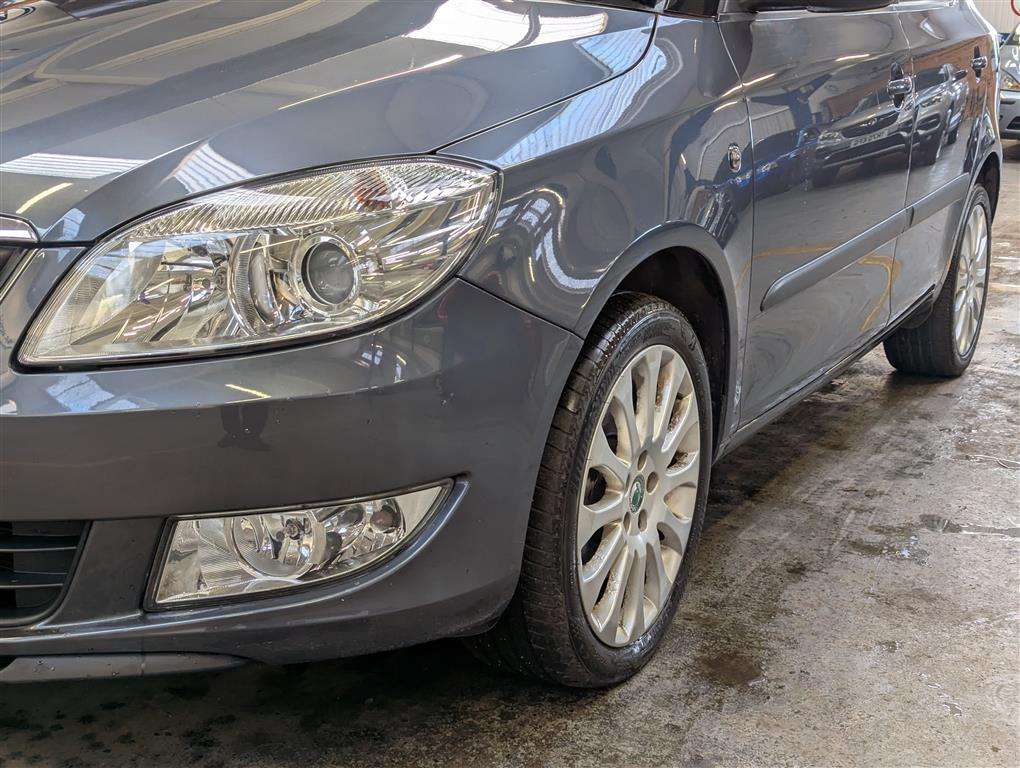 <p>2012 SKODA FABIA ELEGANCE TSI S-A</p>