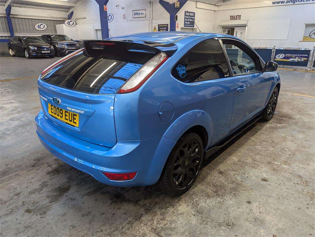 <p>2009 FORD FOCUS ZETEC 125</p>