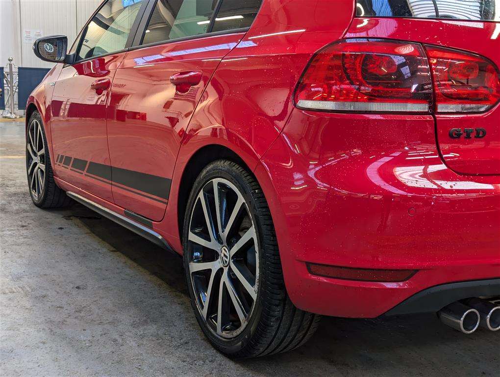 <p>2012 VOLKSWAGEN GOLF GTD S-A</p>