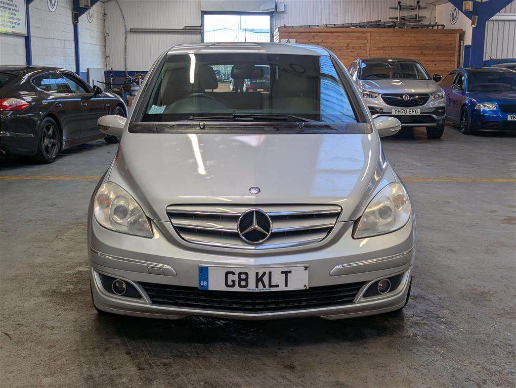 <p>2008 MERCEDES B200 CDI SE CVT</p>