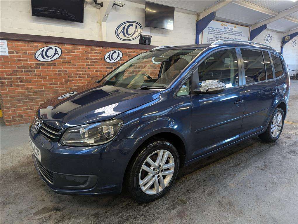 <p>2014 VOLKSWAGEN TOURAN SE BLUEMOTION T TD</p>