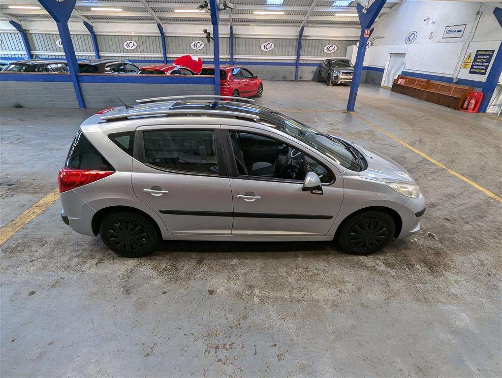 <p>2009 PEUGEOT 207 S SW</p>