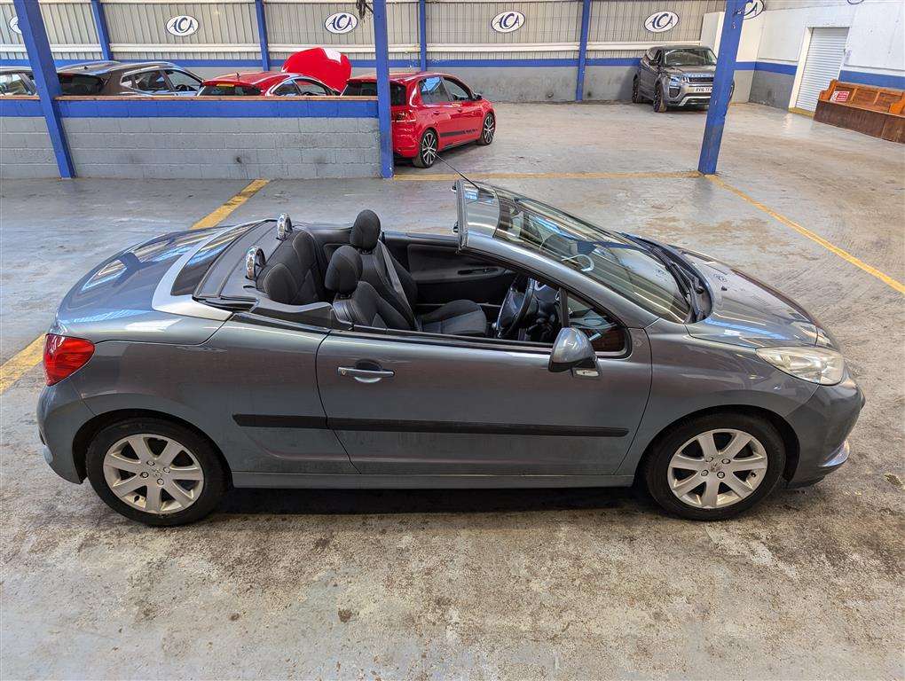 <p>2009 PEUGEOT 207 SPORT CC HDI</p>