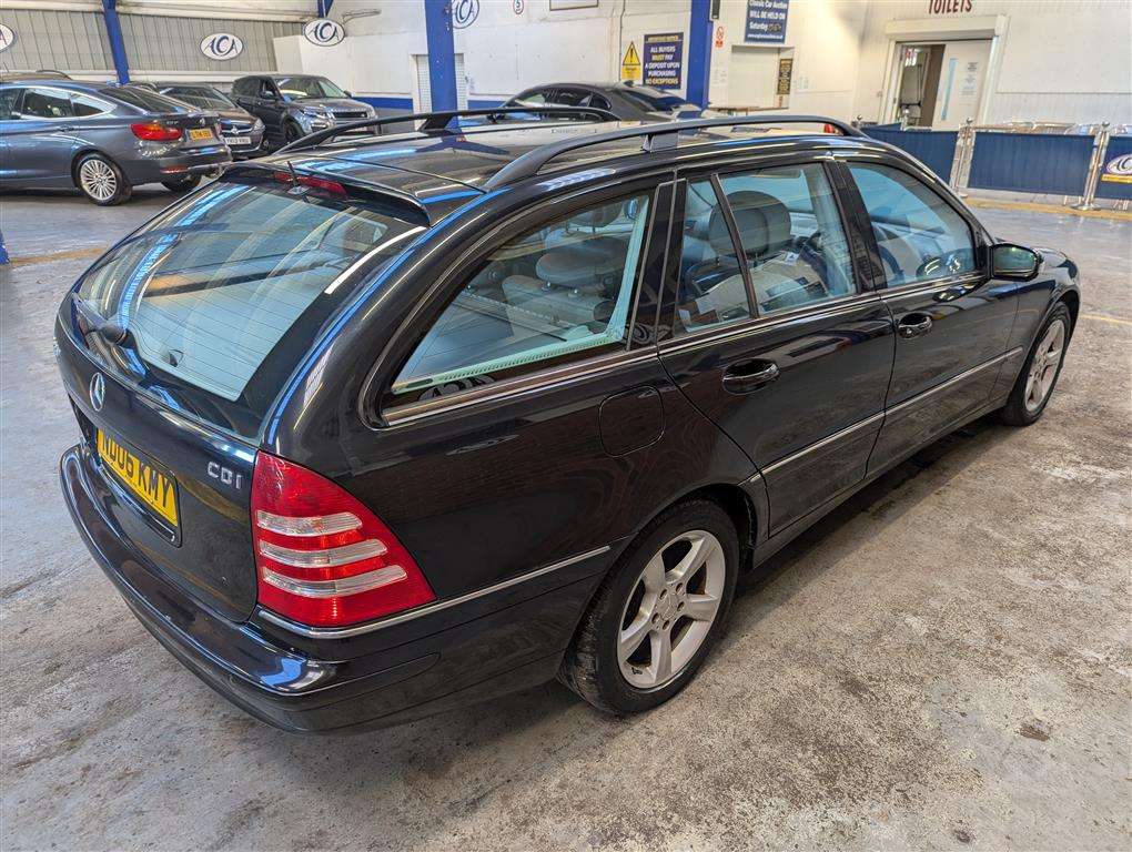 <p>2006 MERCEDES C220 CDI AVANTGDE SE AUTO</p>