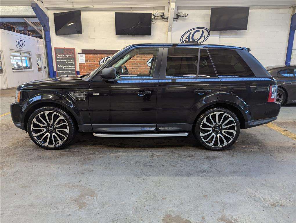 <p>2013 LAND ROVER R ROVER SPORT **SOLD</p>