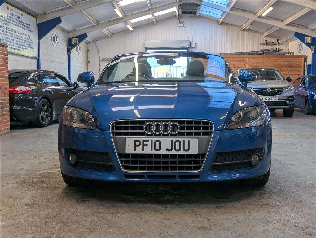 <p>2010 AUDI TT TFSI S-TRONIC</p>