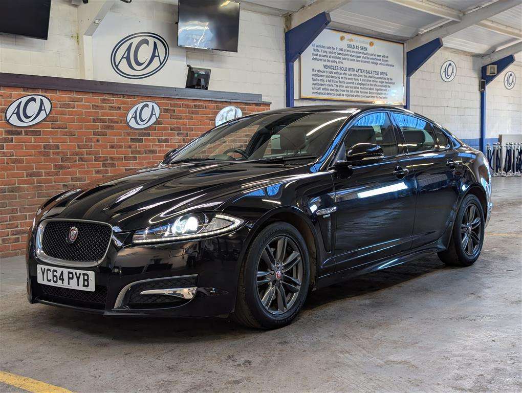 <p>2014 JAGUAR XF R-SPORT D AUTO</p>