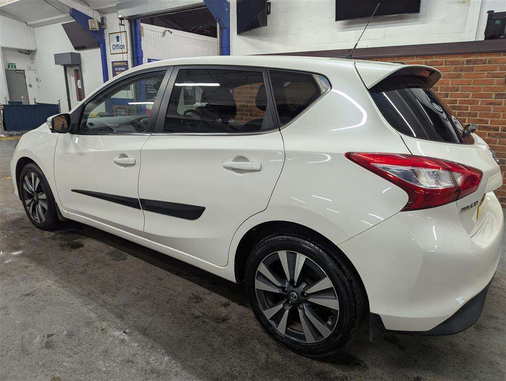 <p>2015 NISSAN PULSAR TEKNA DCI</p>