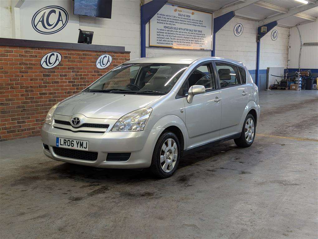 <p>2006 TOYOTA COROLLA VERSO VVT-I T2</p>