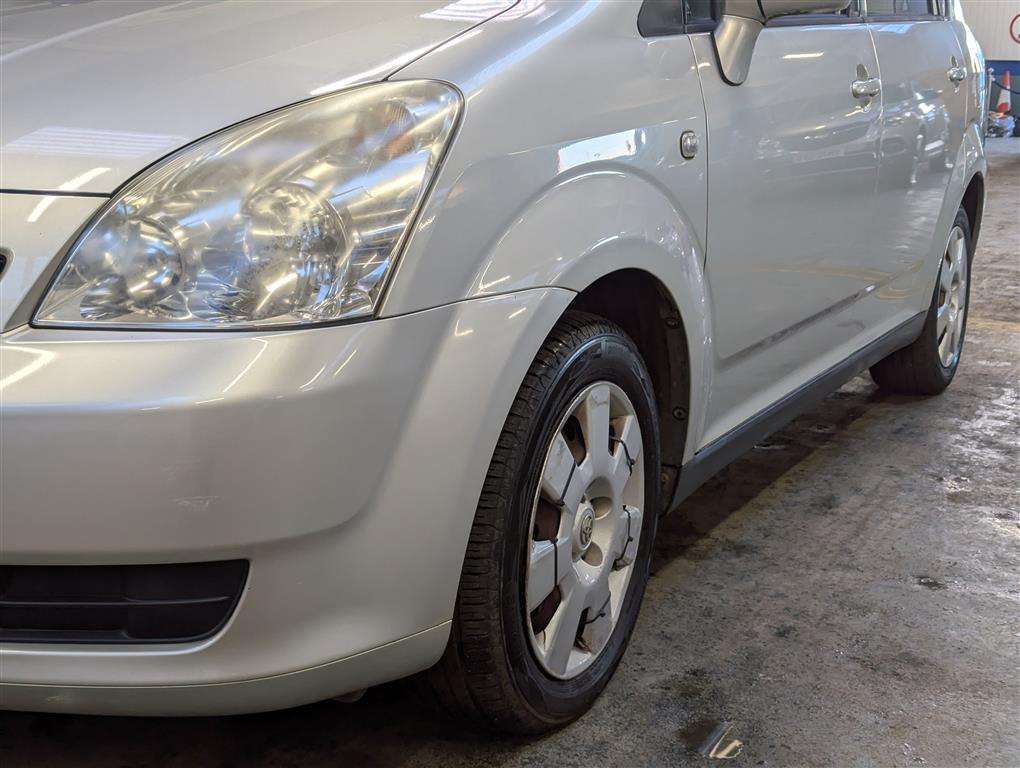 <p>2006 TOYOTA COROLLA VERSO VVT-I T2</p>