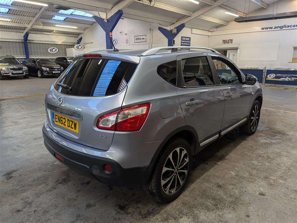 <p>2013 NISSAN QASHQAI N-TEC + DCI</p>