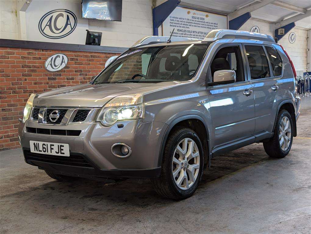 <p>2011 NISSAN X-TRAIL TEKNA DCI</p>