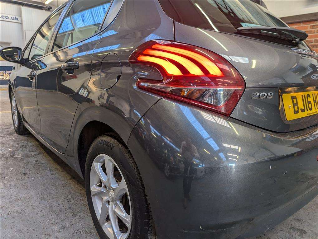 <p>2016 PEUGEOT 208 ACTIVE</p>