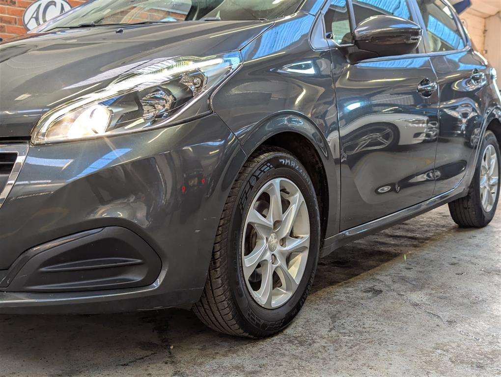 <p>2016 PEUGEOT 208 ACTIVE</p>